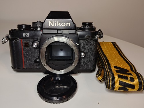 Nikon 35mm film slr - nikon,