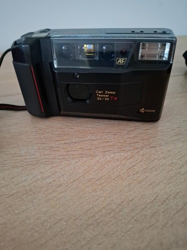 Yashica premium - t2,