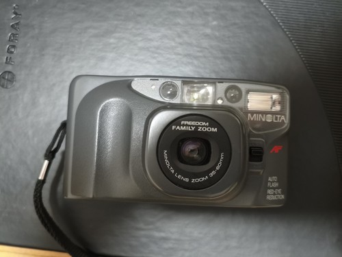 Minolta freedom family zoom - freedom,