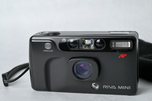 Minolta riva mini - mini, compact
